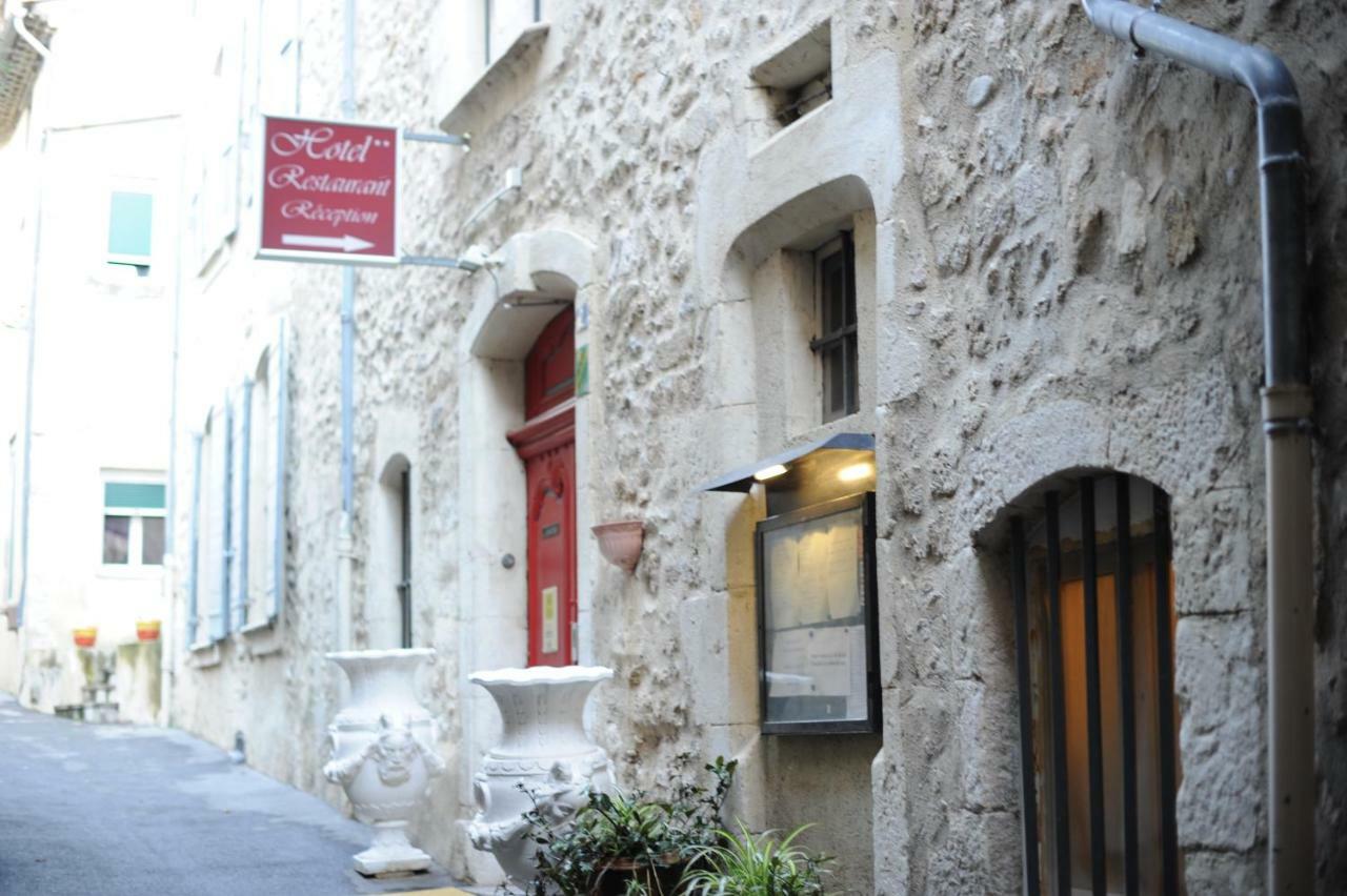 Logis Hotel Le Prieure Bourg-Saint-Andeol Bagian luar foto